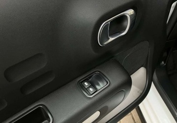 Citroen C3 III Hatchback Facelifting 1.2 PureTech 83KM 2020 Citroen C3 Citroen C3 1.2 PureTech Live 1.2 Benzyna 83KM, zdjęcie 26