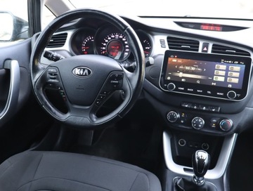 Kia Ceed II Hatchback 5d 1.4 DOHC 100KM 2012 Kia Ceed 1.4 CVVT, GAZ, Klima, Tempomat, zdjęcie 6