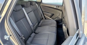 Opel Astra J Sports Tourer Facelifting 2.0 CDTI ECOTEC 165KM 2015 Opel Astra Lift 2.0 CDTI 165KM NawiPL BiXenony Ledy Grzane Kubełki+ Kiera, zdjęcie 6