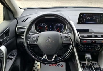 Mitsubishi Eclipse Cross SUV 1.5 T 163KM 2017 Mitsubishi Eclipse Cross 1.5 T Invite Plus CVT 1.5 Benzyna 163KM, zdjęcie 8