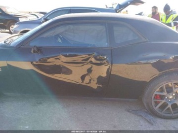 Dodge Challenger III 2018 Dodge Challenger RT Plus Shaker 2018 5.7 Benzyna 372KM, zdjęcie 2