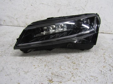 Skoda Superb III lift lampa lewa przód Full Led