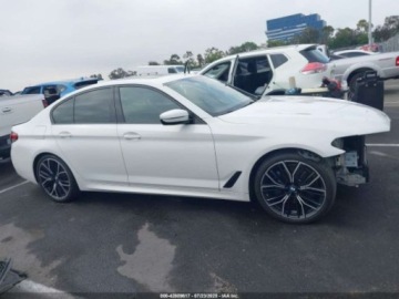 BMW Seria 5 G30-G31 2021 BMW Seria 5 530i 2021 2.0l 2.0 Benzyna 248KM, zdjęcie 7