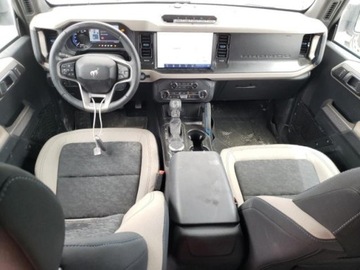 Ford 2022 Ford Bronco base, 2022r., 4x4, 2.7L 2.7 Benzyna 315KM, zdjęcie 6