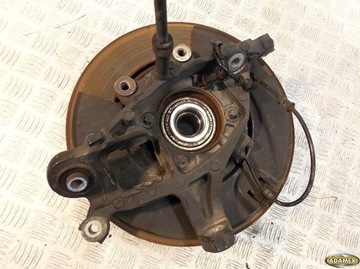 CHRYSLER 300C 5.7 RWD NÁBOJE TĚHLICE ZADNÍ PRAVÁ