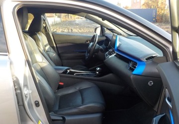 Toyota C-HR I Crossover 1.8 Hybrid 122KM 2018 Toyota C-HR Okazja 1.8 Hybryda 122KM, zdjęcie 18