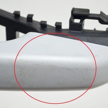 JAGUAR F-PACE 2020 PRAVÁ STRANA KLIKA VNĚJŠÍ DVEŘE ZADNÍCH