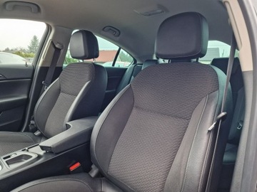 Opel Insignia I Sedan Facelifting 1.4 Turbo ECOTEC  140KM 2015 Opel Insignia 1.4 Turbo Innovation Navigacja, zdjęcie 18