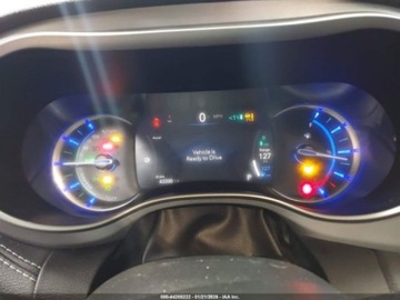 Chrysler Pacifica II 2022 Chrysler Pacifica Hybrid Touring L 2022 3.6 Hybryda 287KM, zdjęcie 10