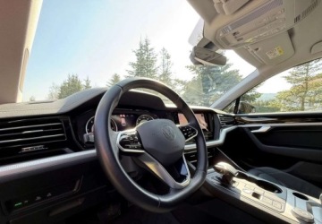 Volkswagen Touareg III SUV 3.0 V6 SCR TDI 231KM 2021 Volkswagen Touareg Volkswagen Touareg 3.0 V6 TDI SCR 4Mot 3.0 Diesel 231KM, zdjęcie 14