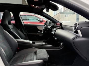 Mercedes Klasa A W177/V177 Hatchback Facelifting 2.0 220 190KM 2025 A Klasa 220 4-Matic AMG Line 2.0 (190KM) 2025, zdjęcie 17