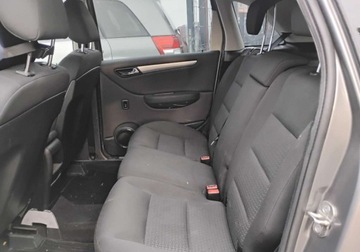 Mercedes Klasa B W245 180 CDI 109KM 2010 Mercedes-Benz Klasa B 2010r, 2.0 Diesel, AUTOMAT,SALON POLSKA. Lekko uszko, zdjęcie 8