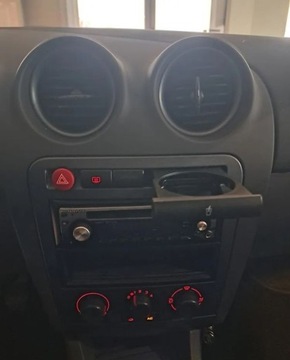 Seat Cordoba III Sedan 1.4 16V 85KM 2007 Seat Cordoba 1.4 85KM STYLANCE-Krajowy,I wlasciciel,Czujniki park,Niski pr, zdjęcie 14