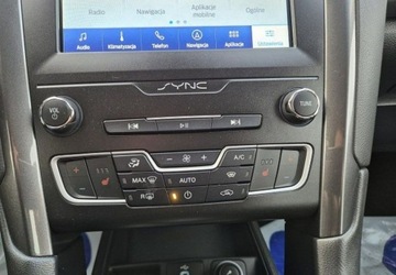 Ford Mondeo V Kombi Facelifting 2.0 EcoBlue 150KM 2020 Ford Mondeo Maly przebieg Automat 2.0 Diesel 150KM, zdjęcie 31