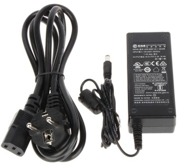 Коммутатор POE 4x PoE 1x LAN для 4 IP-камер HIKVISION