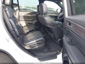 Jeep Grand Cherokee V 2023 Jeep Grand Cherokee L OVERLAND, 2023r., 4x4, 3.6L 3.6 Benzyna 293KM, zdjęcie 9