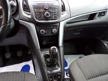 Opel Zafira C Tourer 2.0 CDTI ECOTEC 110KM 2013 Opel Zafira Gwarancja / 7 Osobowy / 2,0 CDTI, zdjęcie 28