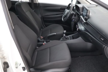 Hyundai i20 III Hatchback 1.2 MPI 84KM 2021 Hyundai i20 1.2 MPI, Salon Polska, Serwis ASO, zdjęcie 8