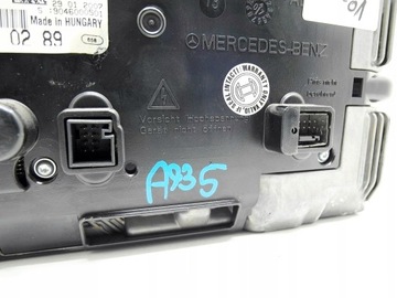 MERCEDES W221 WYŚWIETLACZ EKRAN LCD A2218700289