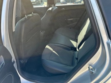 Opel Astra J Sports Tourer 2.0 CDTI ECOTEC 160KM 2011 Opel Astra J 2.0 Diesel 160KM ROK 2011, zdjęcie 6