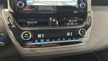 Toyota Corolla XII 2022 Toyota Corolla 1.8 Hybrid GPF Active sedan, zdjęcie 20