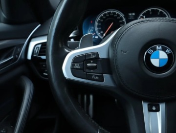 BMW Seria 5 G30-G31 Limuzyna 540d 320KM 2017 BMW 5 540d xDrive, Salon Polska, Serwis ASO, zdjęcie 18
