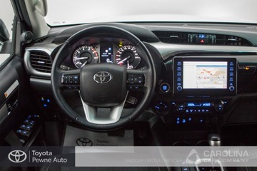 Toyota Hilux VIII Podwójna kabina Facelifting 2.8 D-4D 204KM 2021 Toyota Hilux 2.8 D-4D Double Cab SR5 4x4 aut Zabud, zdjęcie 2
