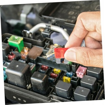 КОМПЛЕКТ АВТОМОБИЛЬНЫХ ПРЕДОХРАНИТЕЛЕЙ 180 ЭЛ. ОБРАЗЕЦ 2А-40А+