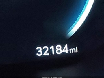  Genesis G80 2023 2.5 Benzyna 300KM, zdjęcie 11