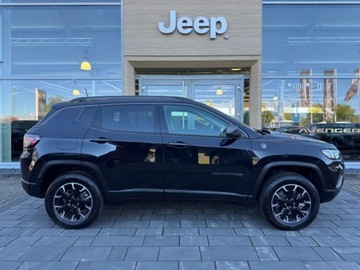 Jeep Compass II SUV Plug-In Facelifting 1.3 GSE T4 240KM 2025 JEEP Compass Trailhawk 1.3 T4 PHEV 4xe aut Suv 240KM 2025, zdjęcie 6