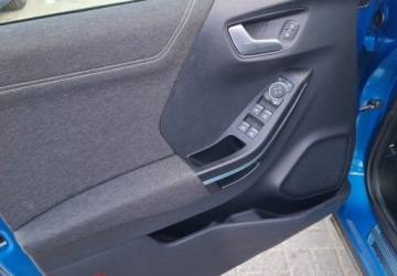 Ford Puma II Crossover 1.0 EcoBoost 125KM 2020 Ford Puma 1.0 EcoBoost Titanium Benzyna 125KM, zdjęcie 19