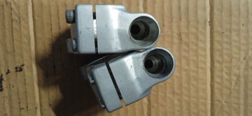 КРЕПЛЕНИЕ КРОНШТЕЙНА РУЛЯ YAMAHA YZF 600 CLIPONY