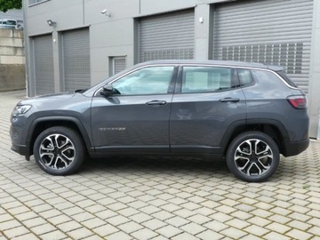 Jeep Compass II 2024 Altitude 1.5 T4 mHEV DCT 130KM, zdjęcie 2