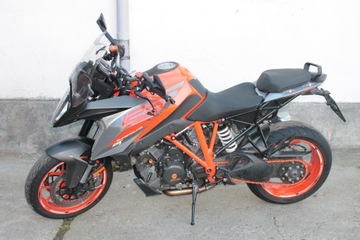 KTM 1290 SUPER DUKE GT КРЫШКА ЦЕПИ ЗАДНЕГО КРЫЛА ОБЛЕКАТЕЛЬ КОЛЕСНЫЕ АРКИ УГЛЕРОД