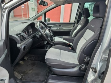 Volkswagen Sharan I 2.0 TDI 140KM 2007 Volkswagen Sharan KlimaTronik, Android, 7-o Os., zdjęcie 18