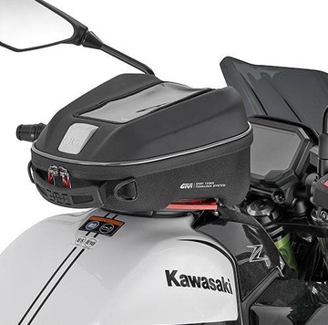 Сумка на бак GIVI 4 LT НОВИНКА - ST611B