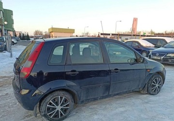 Ford Fiesta VI 1.3 70KM 2006 Ford Fiesta Ford Fiesta 1.3 Benzyna 70KM, zdjęcie 2