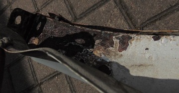 BLATNÍK PRAVÝ PŘEDNÍ VW BORA LB7Z EVROPA