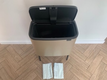 BRABANTIA BO TOUCH BIN БОЛЬШОЙ МУСОРНЫЙ БАК 36Л