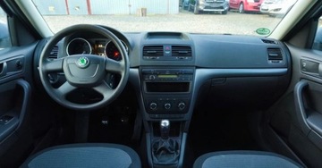 Skoda Yeti Minivan 1.2 TSI 105KM 2010 Skoda Yeti Skoda Yeti 1.2 Benzyna 105KM, zdjęcie 22