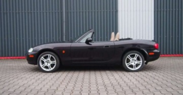 Mazda MX-5 II 1.6 16V 110KM 2004 Mazda MX-5 Memories LimitedEdition DrewnianeWykonczeniaJasna Skora1Wlascic, zdjęcie 25