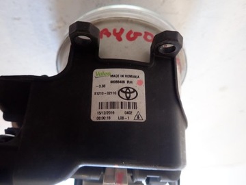 HALOGEN PRAVÝ PEUGEOT 108 TOYOTA AYGO II 2014- 81210-02110