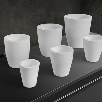 Горшок-кружка из кварцевого железа, золота, серебра, литой меди.