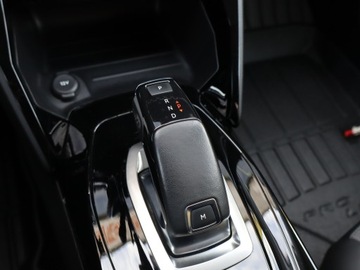 Peugeot 208 II Hatchback 1.2 PureTech 130KM 2020 Peugeot 208 1.2 PureTech, Salon Polska, zdjęcie 11