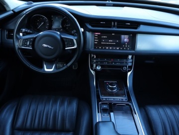 Jaguar XF II Sportbrake 2.0 i4D 240KM 2019 Jaguar XF 25d, Salon Polska, Serwis ASO, 237 KM, zdjęcie 6