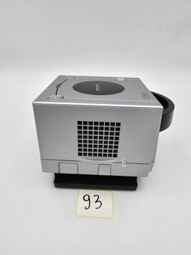 СЕРЕБРЯНАЯ КОРОБКА NINTENDO GAMECUBE DOL-101 PAL