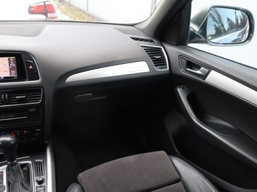 Audi Q5 I SUV 2.0 TDI 170KM 2011 Audi Q5 2.0 TDI, 167 KM, 4X4, Automat, Skóra, zdjęcie 7