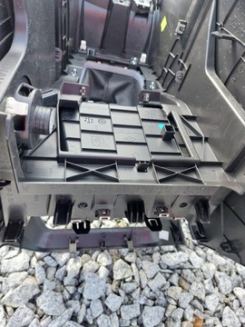 ПОДЛОКОТНИК ОТДЕЛИТЕЛЬНЫЙ ТУННЕЛЬ DACIA SANDERO III 23r № 969254341R ОРИГИНАЛ.