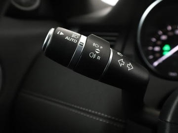 Land Rover Range Rover Evoque I SUV 5d Facelifting 2.0D TD4 180KM 2018 Land Rover Range Rover Evoque 4x4 automat skóra, zdjęcie 31