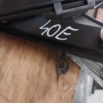 SSANGYONG KORANDO ZVEDÁK OKNO LEVÝ PŘEDNÍ